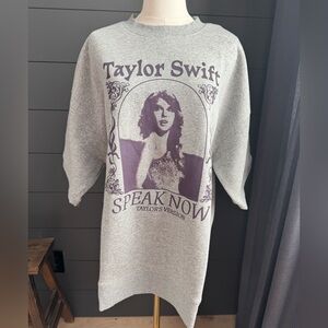 Taylor Swift Speak Now Taylor’s Version Gray Sweatshirt XL Short Sleeve Concert